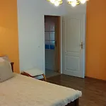 Nadezda شقة